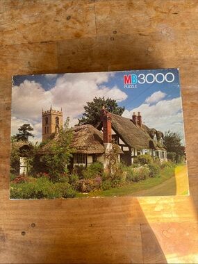 Welford-on-Avon England 3000 Piece Grand MB Puzzle 1979 Used